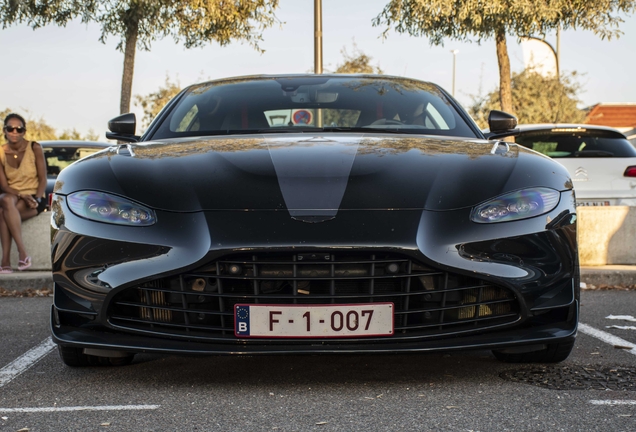 Aston Martin V8 Vantage Formula 1 Edition