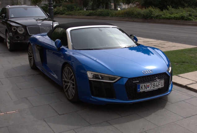 Audi R8 V10 Spyder 2016