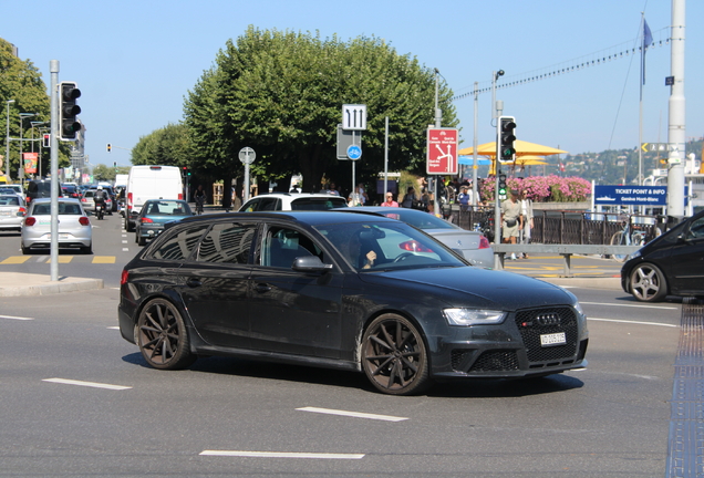 Audi RS4 Avant B8