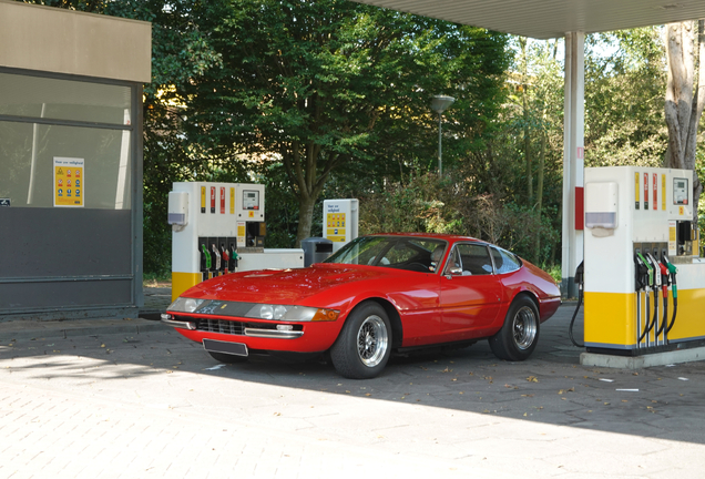 Ferrari 365 GTB/4 Daytona