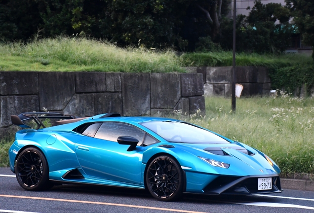 Lamborghini Huracán LP640-2 STO