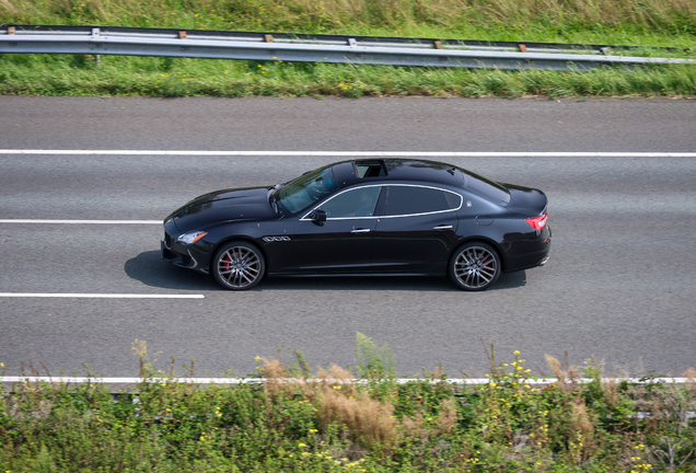 Maserati Quattroporte S Q4 2013