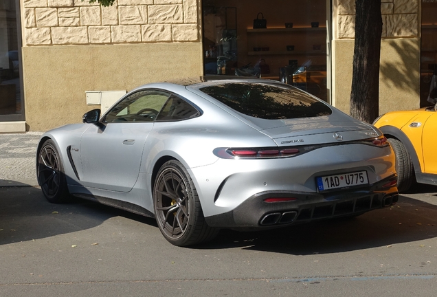 Mercedes-AMG GT 63 C192