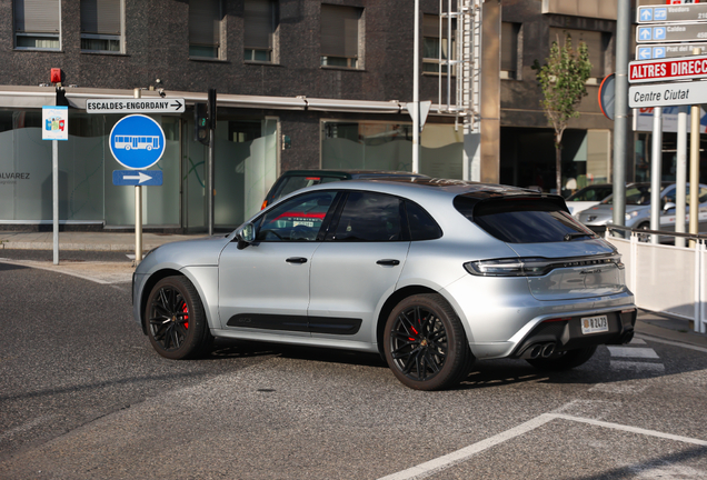 Porsche 95B Macan GTS MkIII