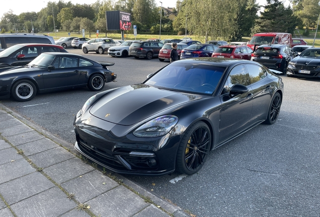 Porsche 971 Panamera Turbo S E-Hybrid