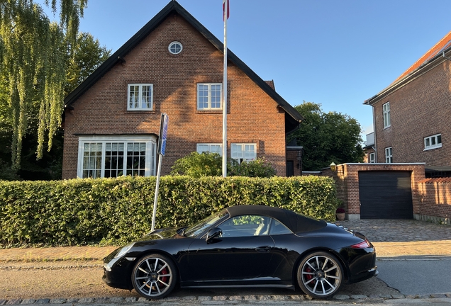 Porsche 991 Carrera 4S Cabriolet MkI