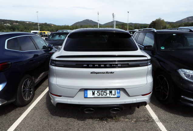 Porsche Cayenne Coupé Turbo E-Hybrid