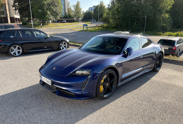 Porsche Taycan Turbo