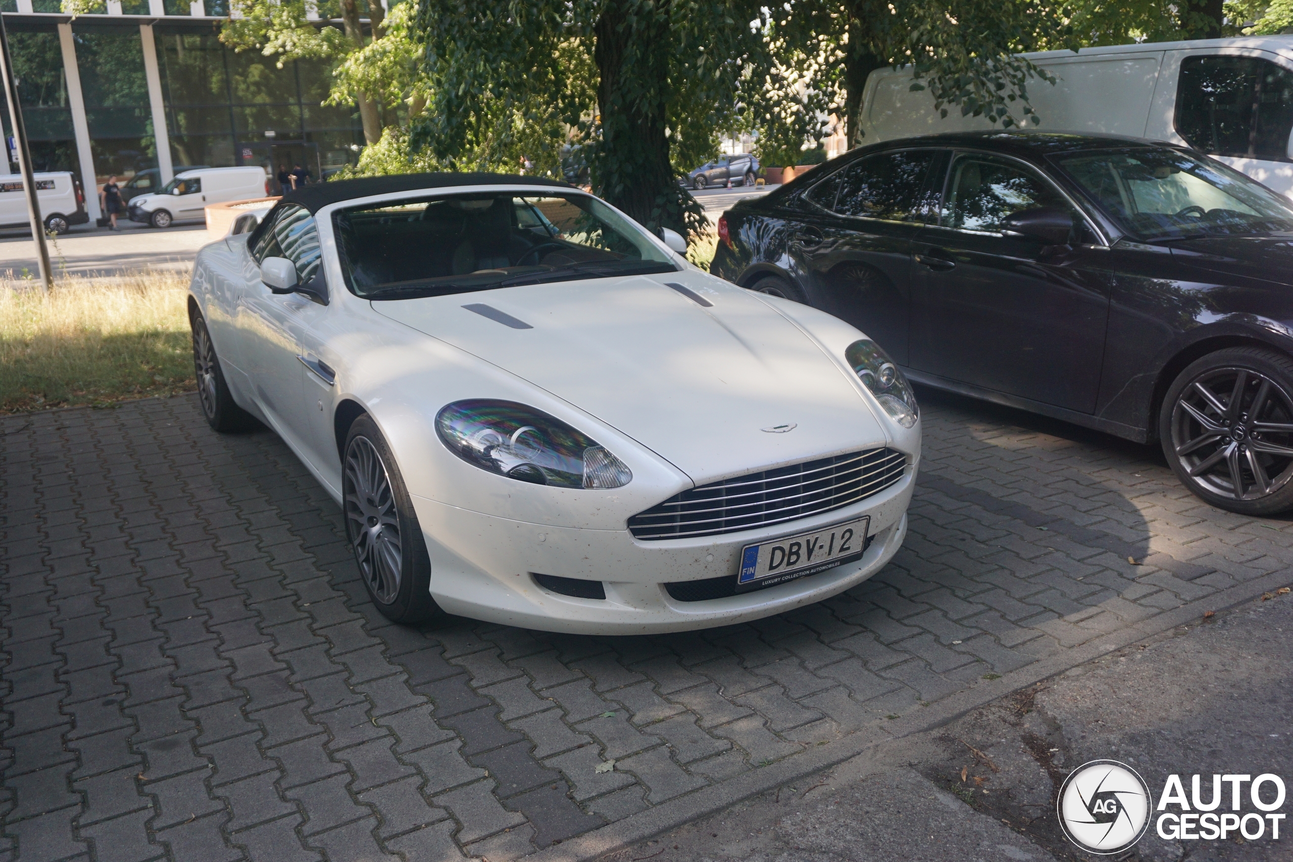 Aston Martin DB9 Volante