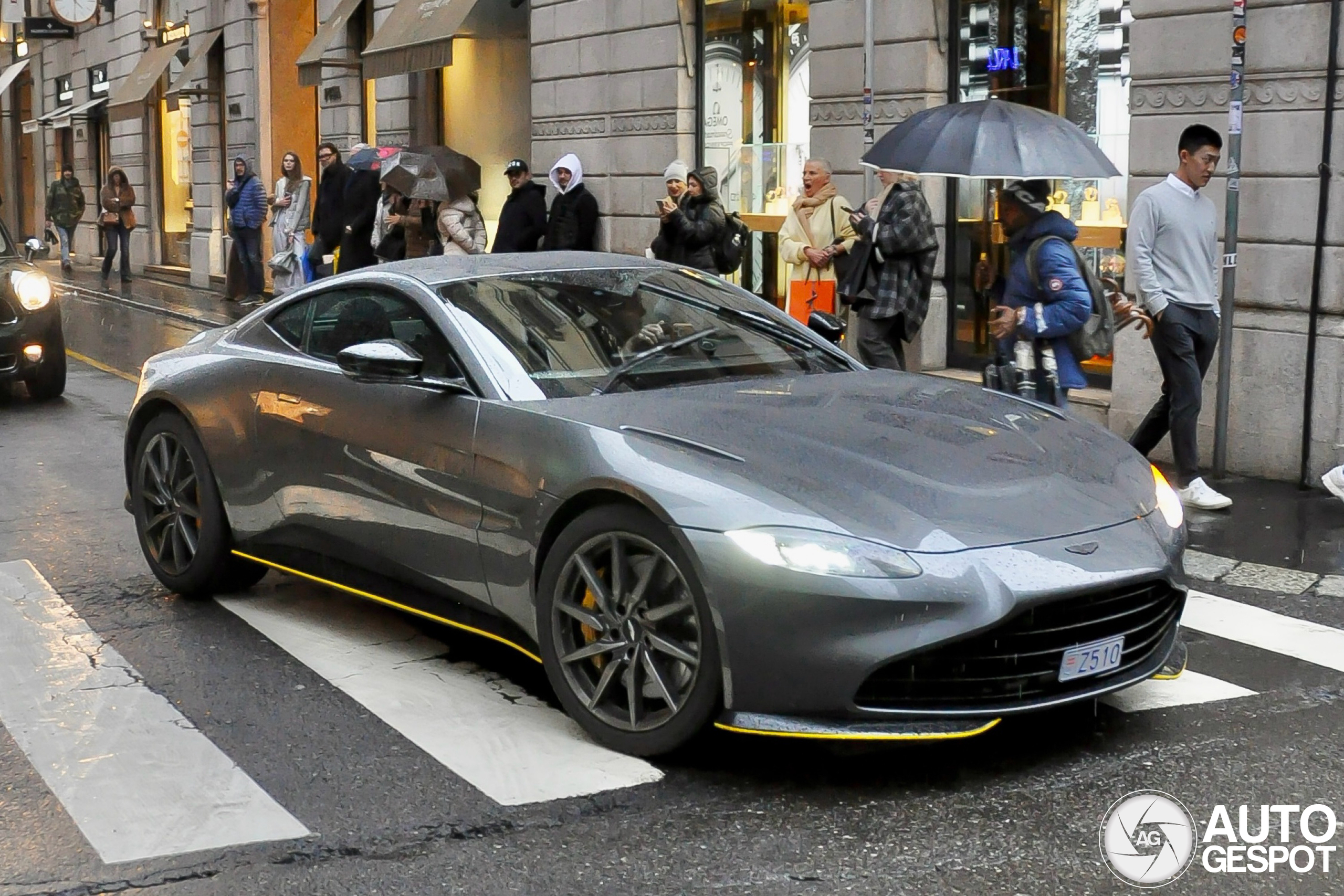 Aston Martin V8 Vantage 2018