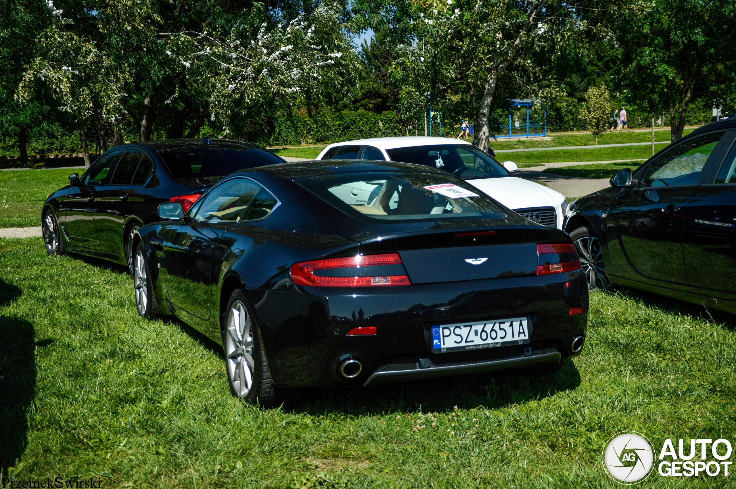 Aston Martin V8 Vantage