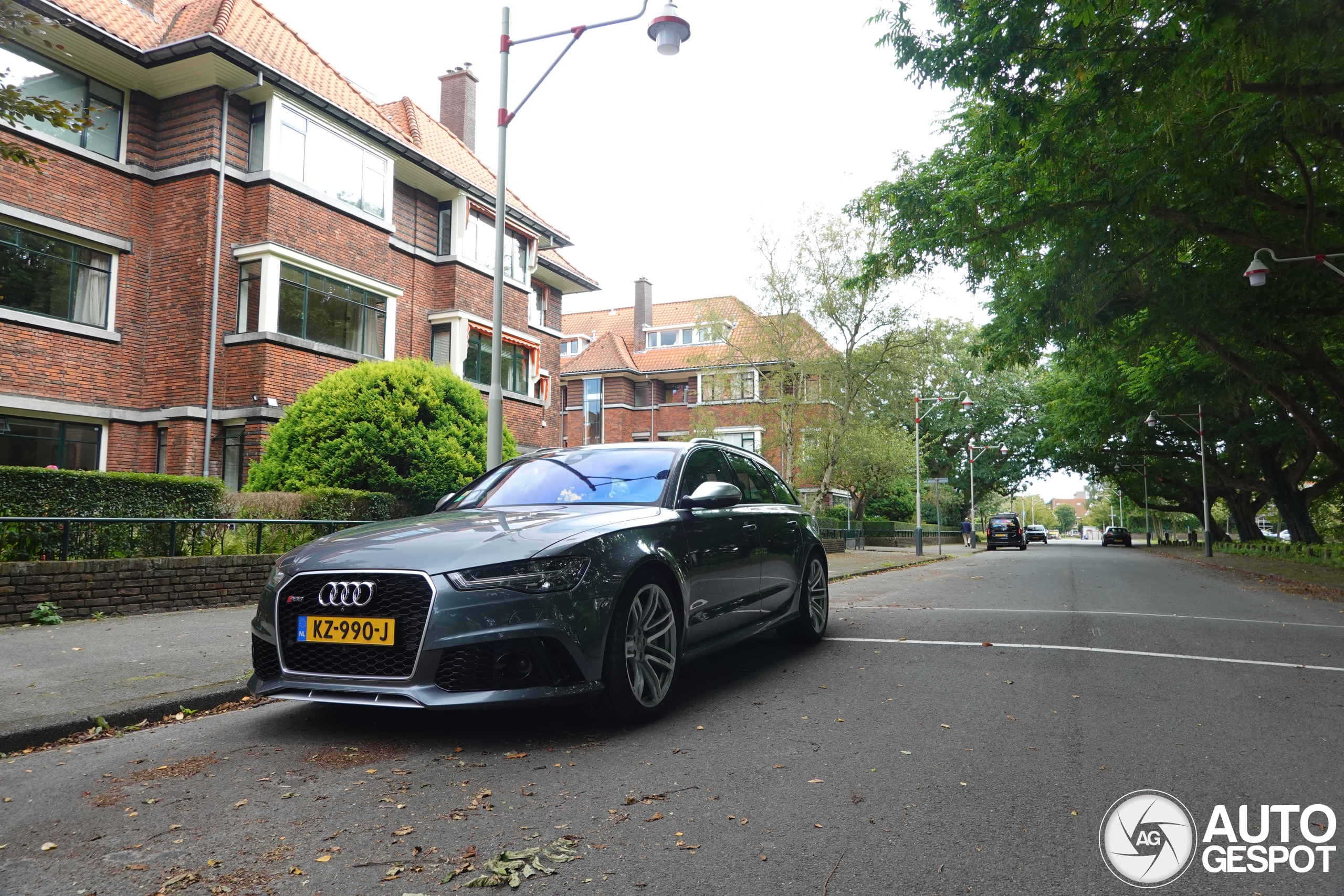 Audi RS6 Avant C7 2015