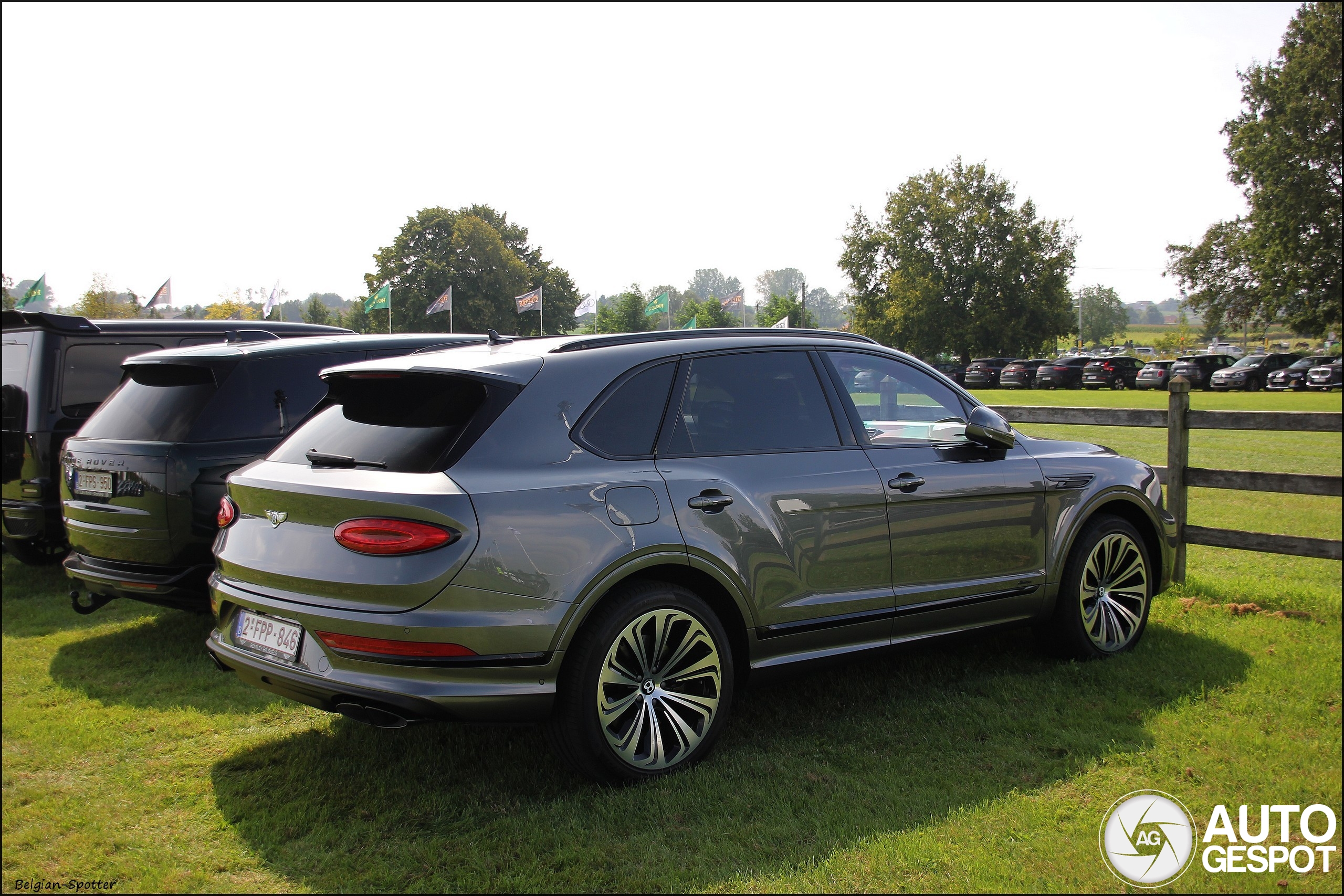 Bentley Bentayga Azure EWB