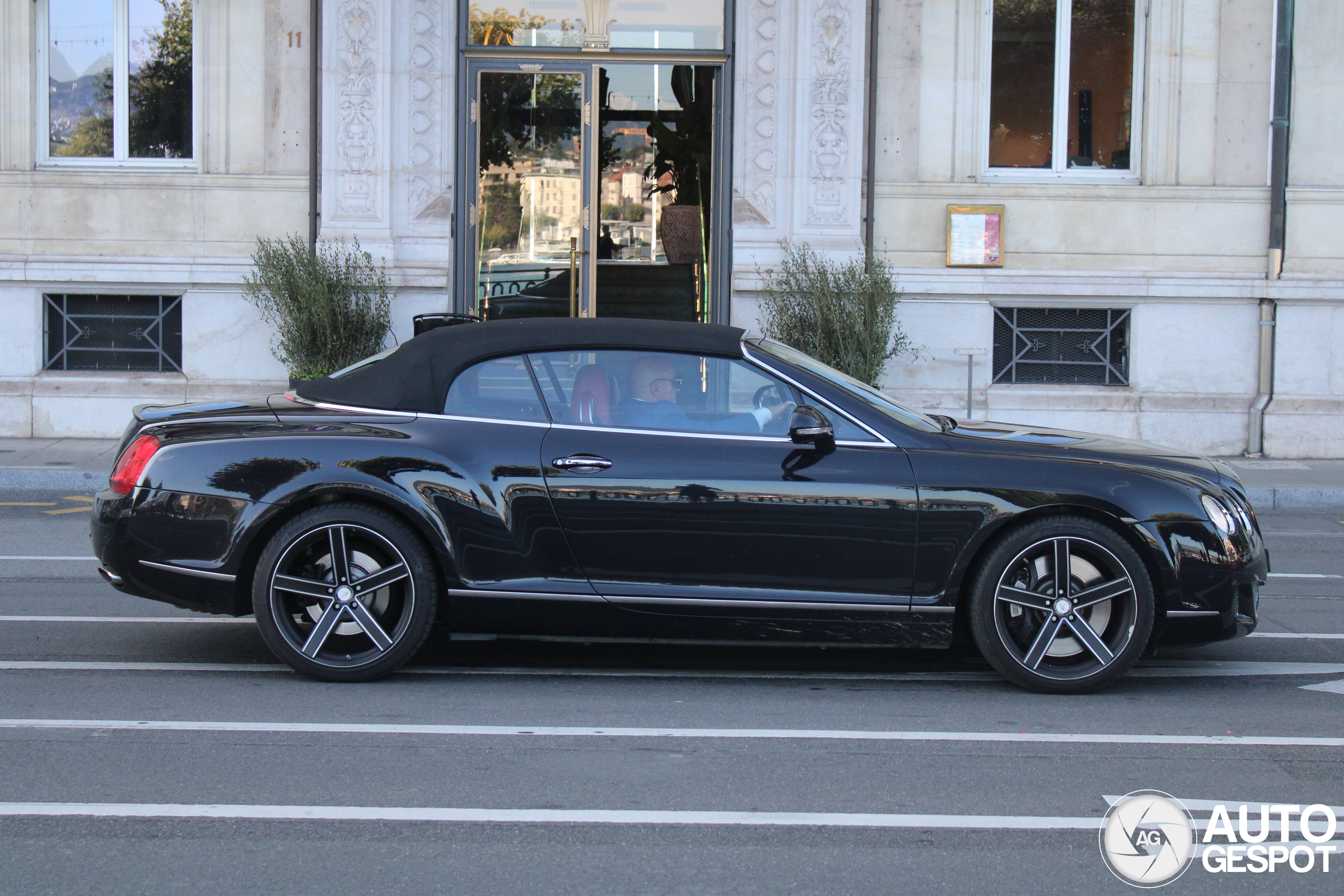 Bentley Continental GTC