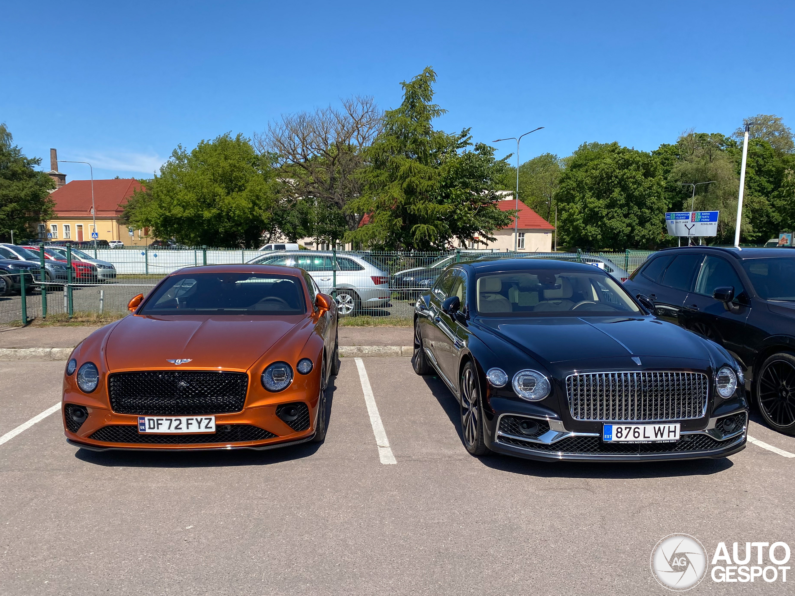 Bentley Flying Spur V8 2021