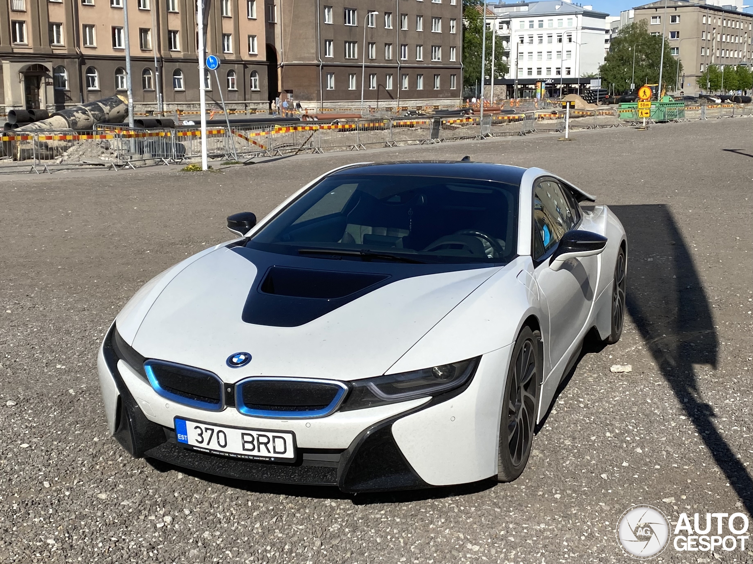 BMW i8