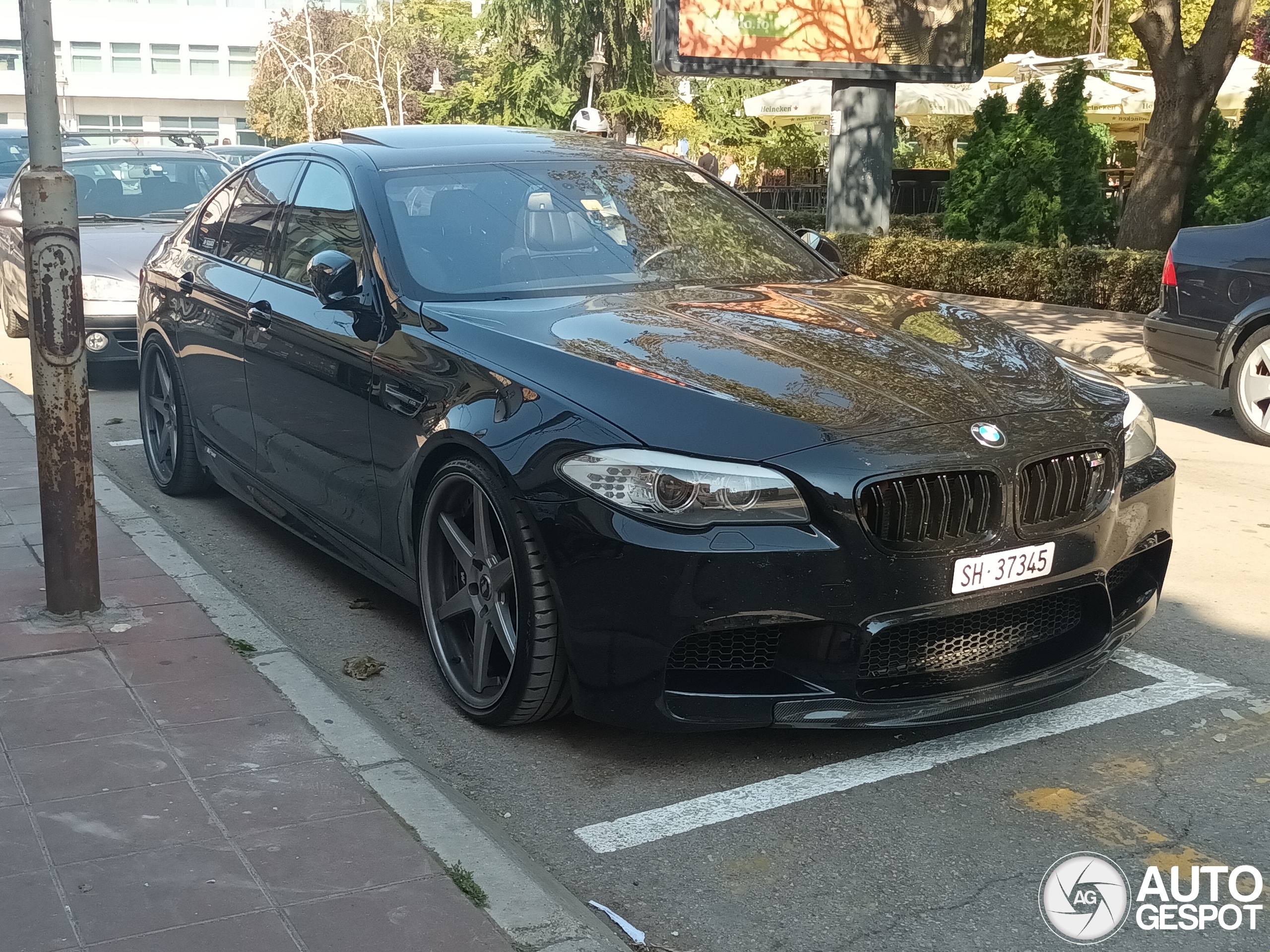 BMW M5 F10 2011