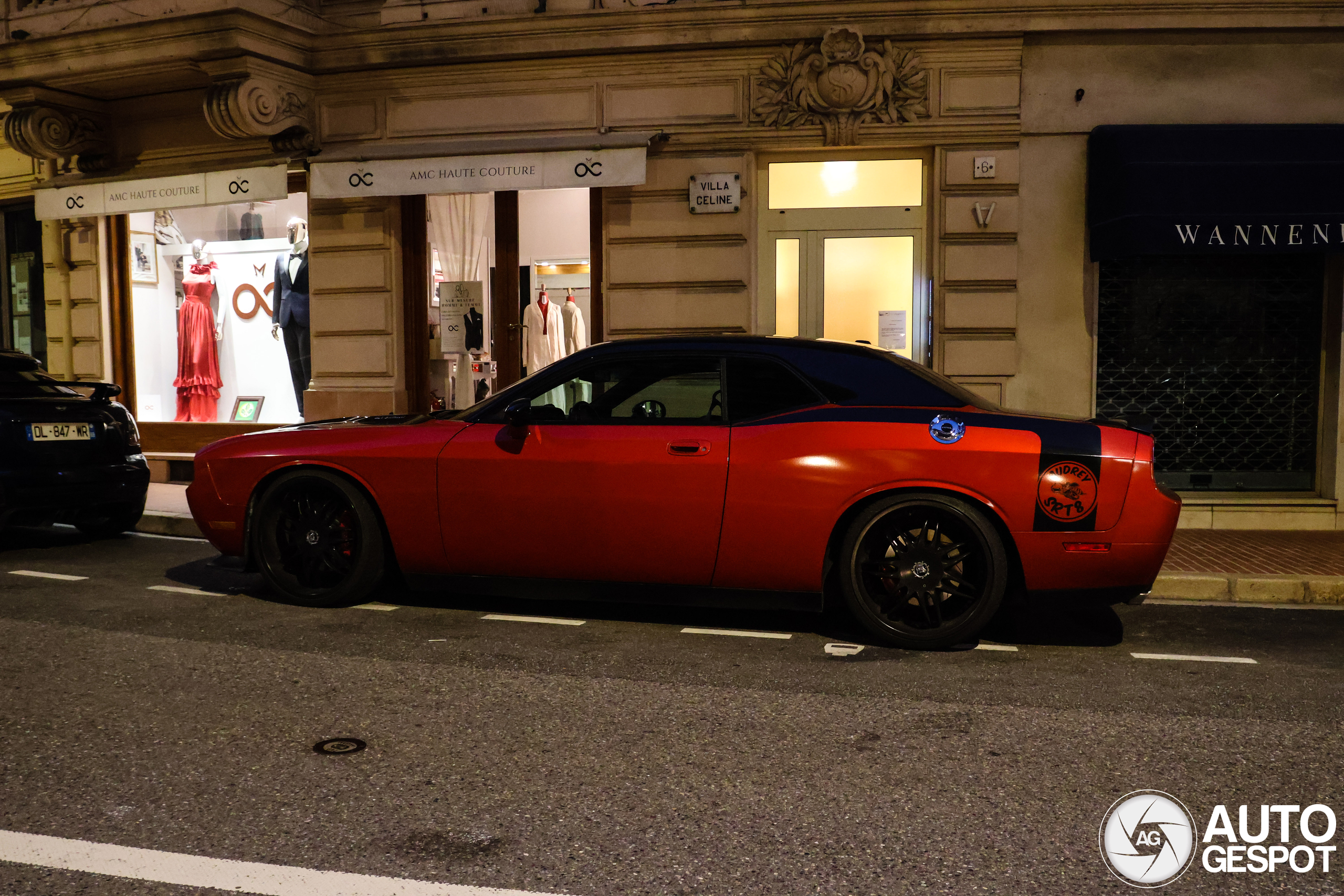 Dodge Challenger SRT-8