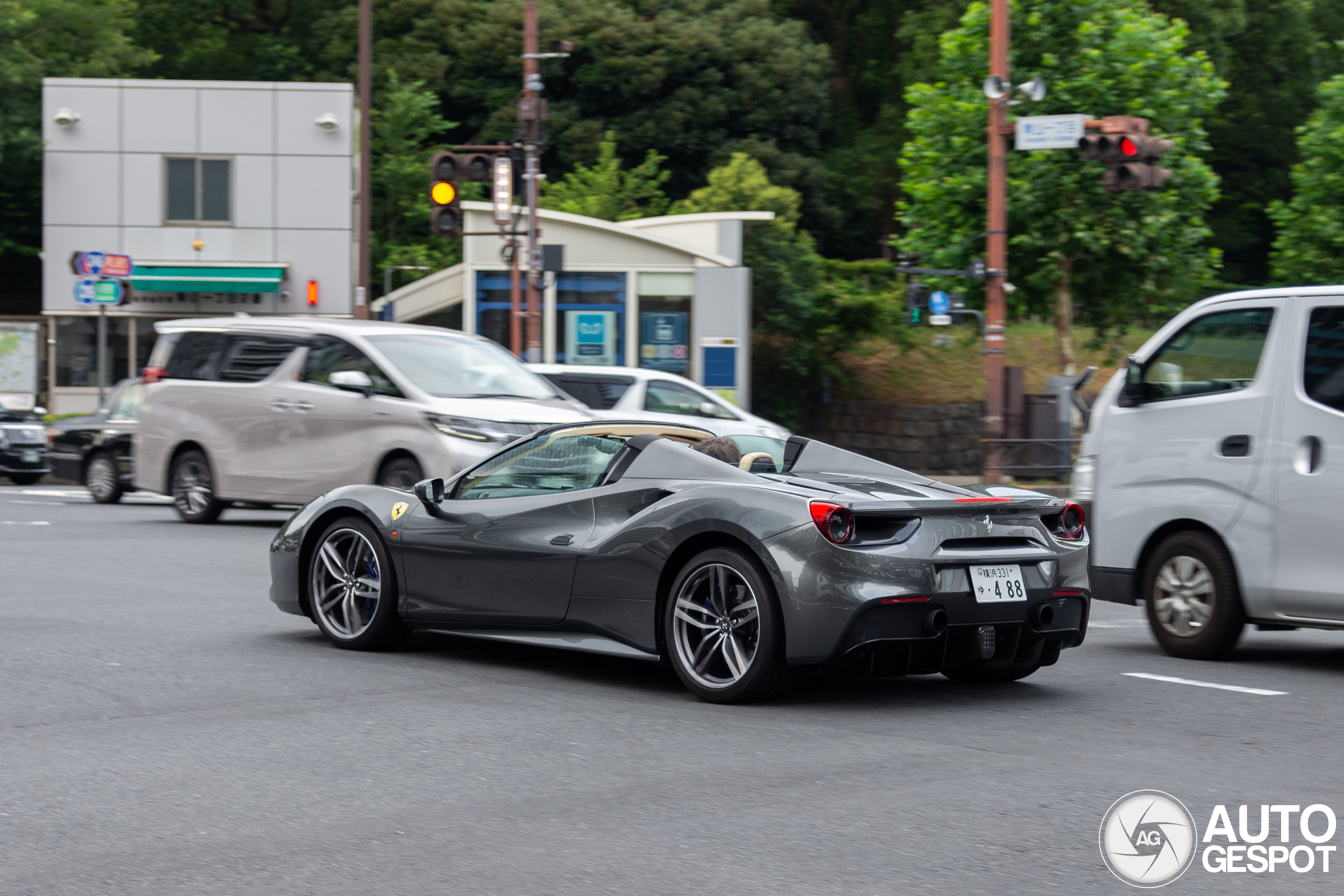 Ferrari 488 Spider