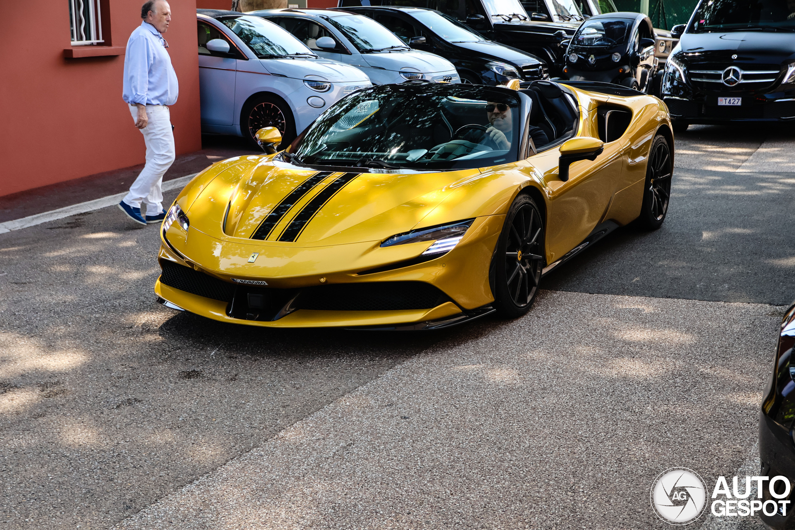 Ferrari SF90 Spider Assetto Fiorano