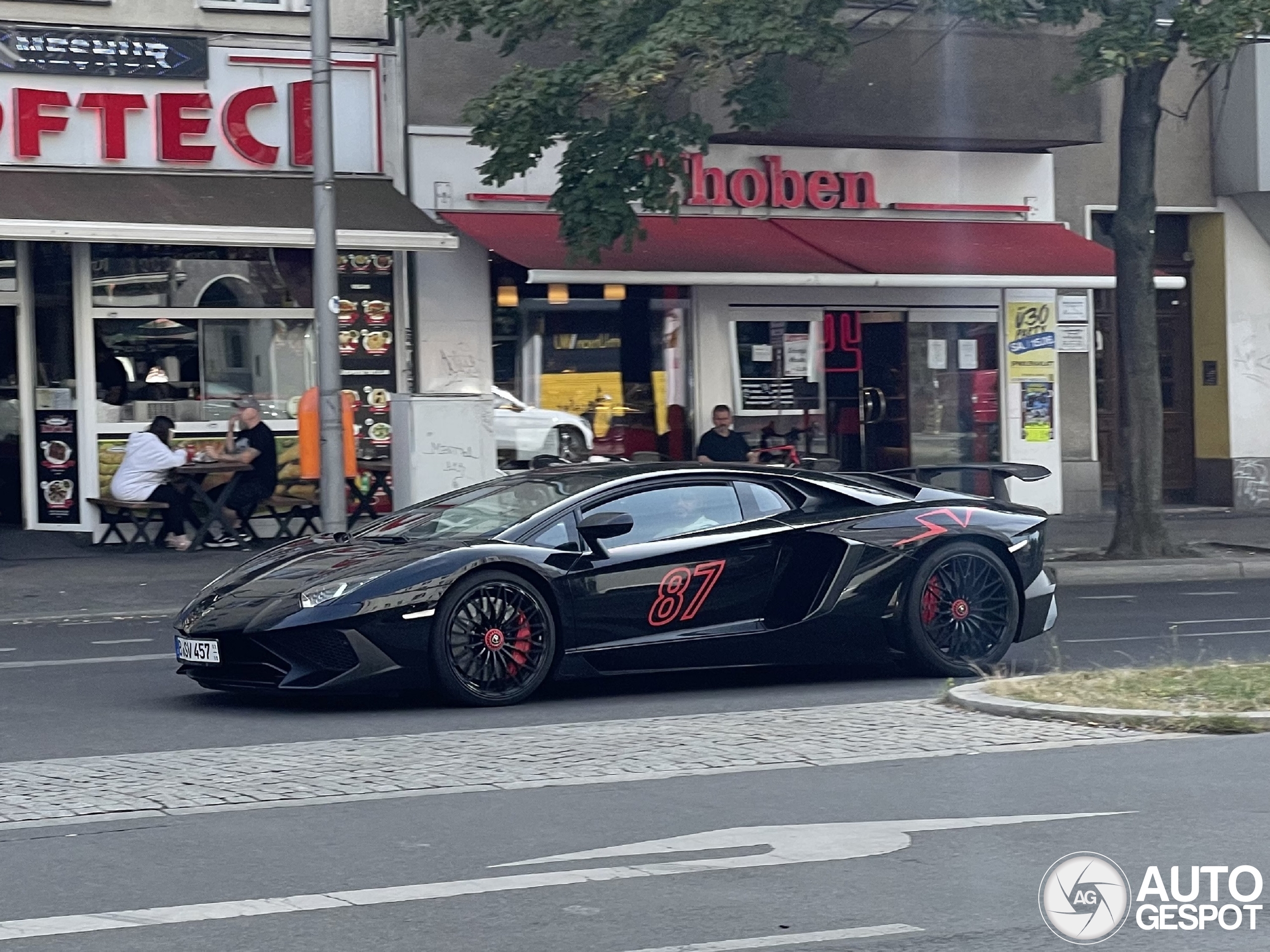 Lamborghini Aventador LP750-4 SuperVeloce