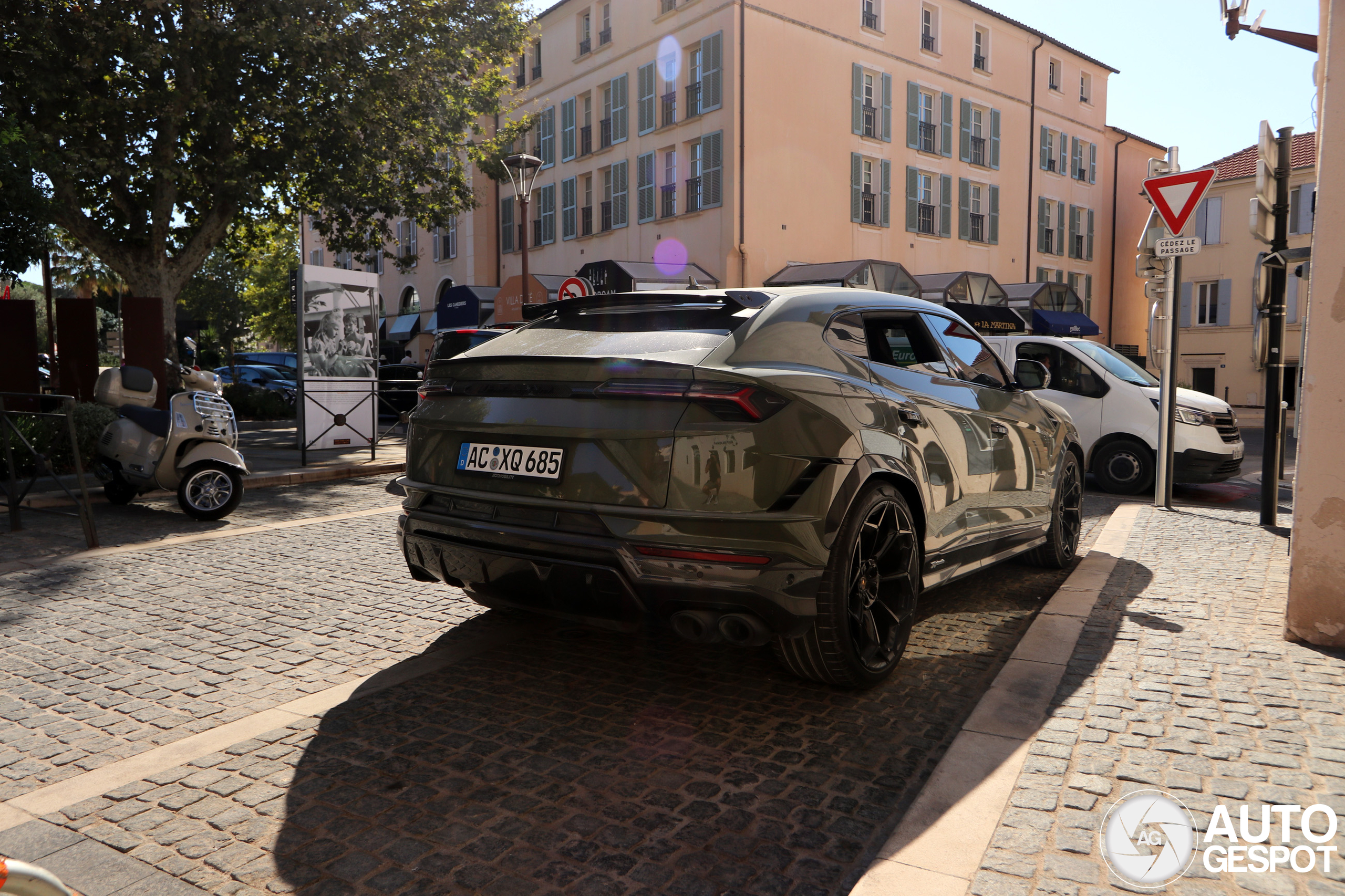 Lamborghini Urus Performante