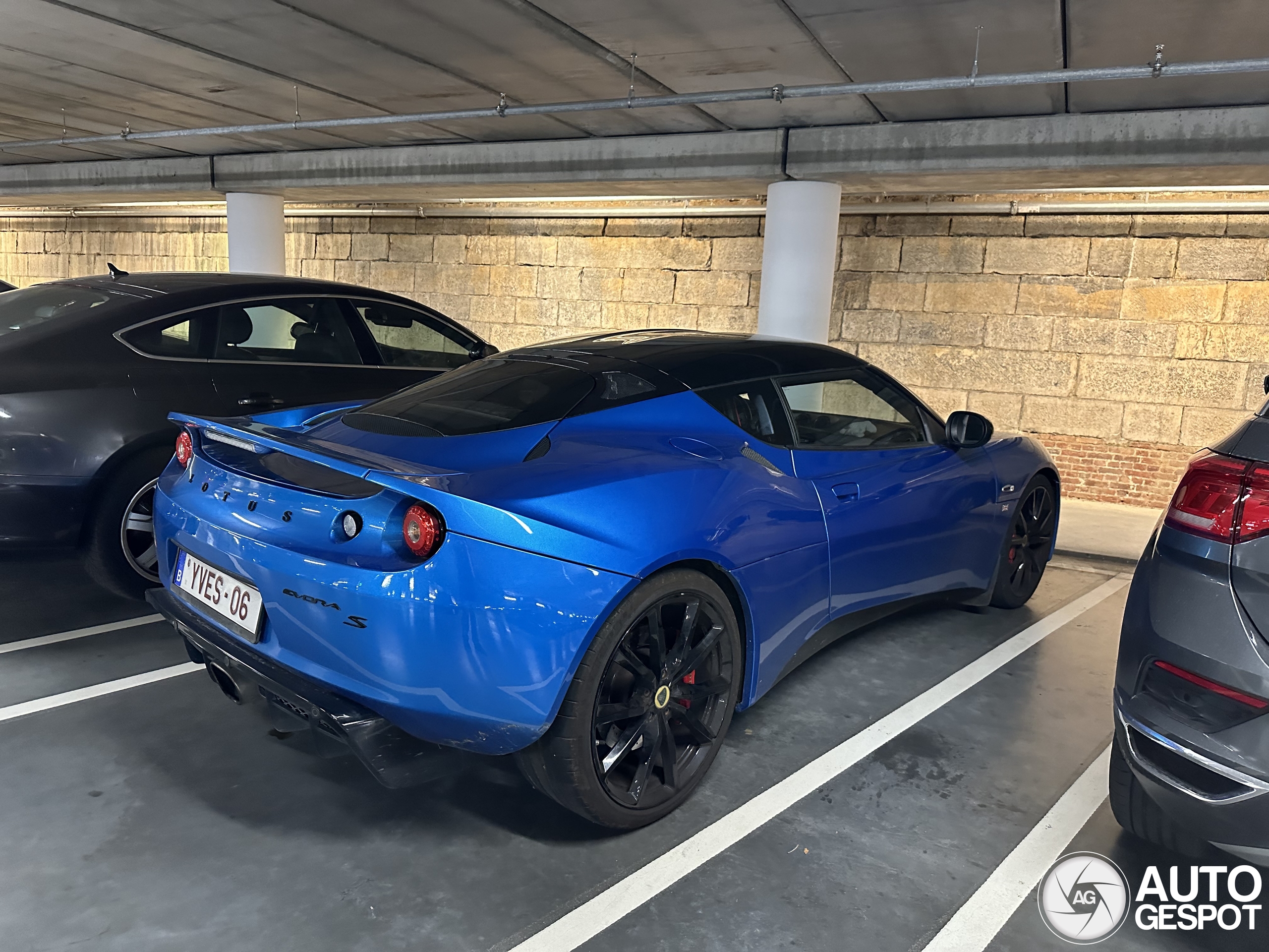 Lotus Evora S Sports Racer