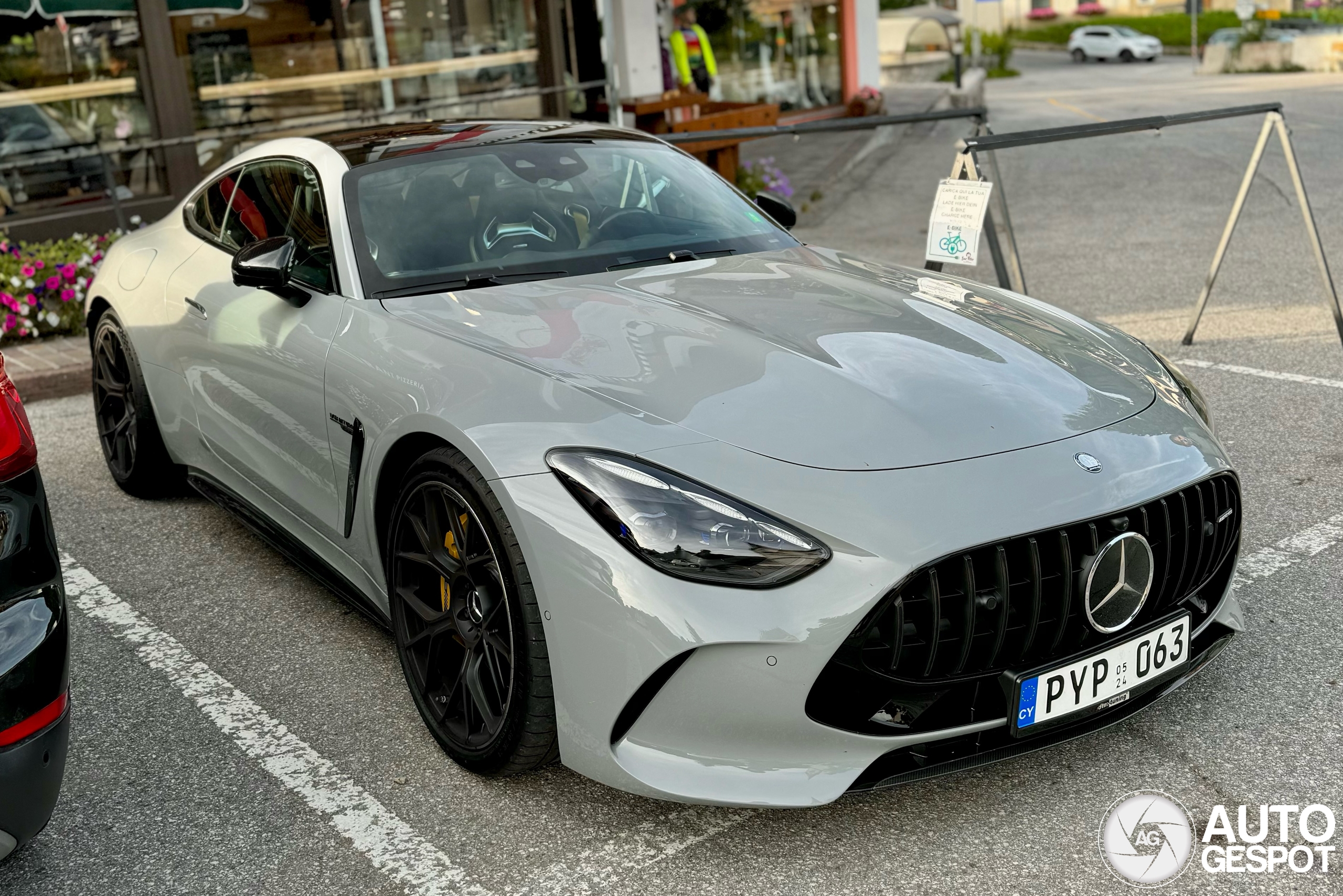 Mercedes-AMG GT 63 C192