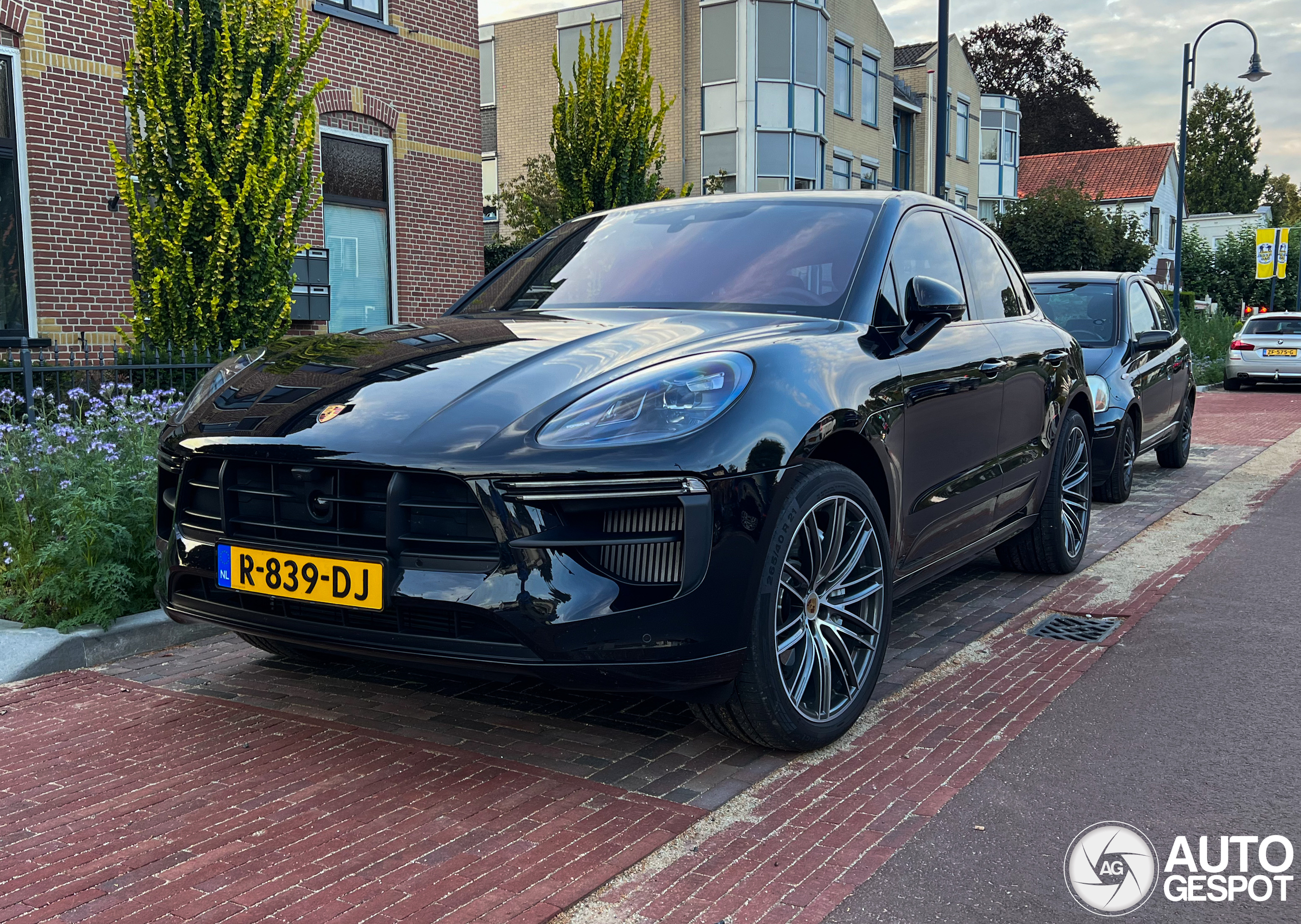 Porsche 95B Macan Turbo MkII