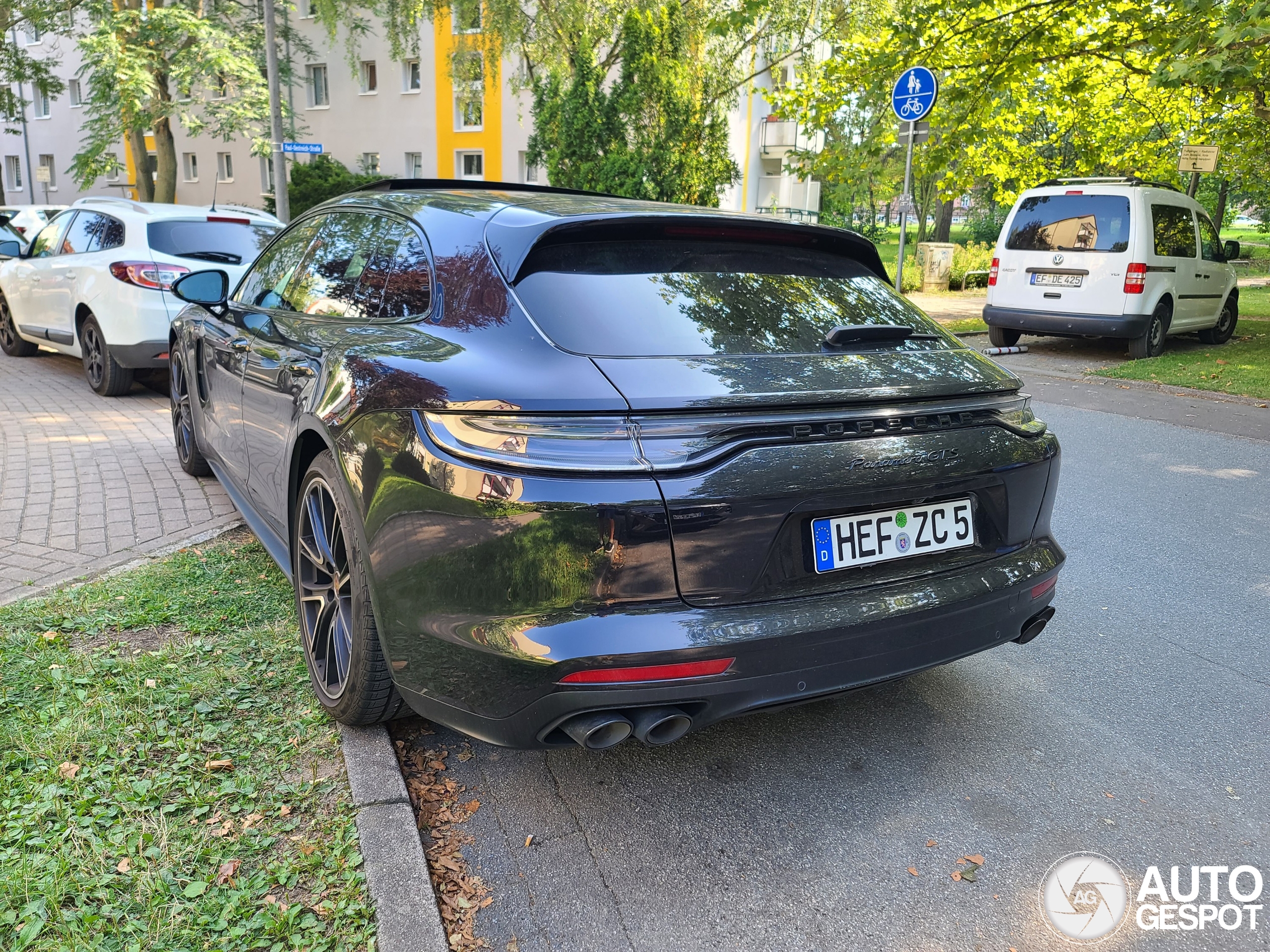 Porsche 971 Panamera GTS Sport Turismo MkII