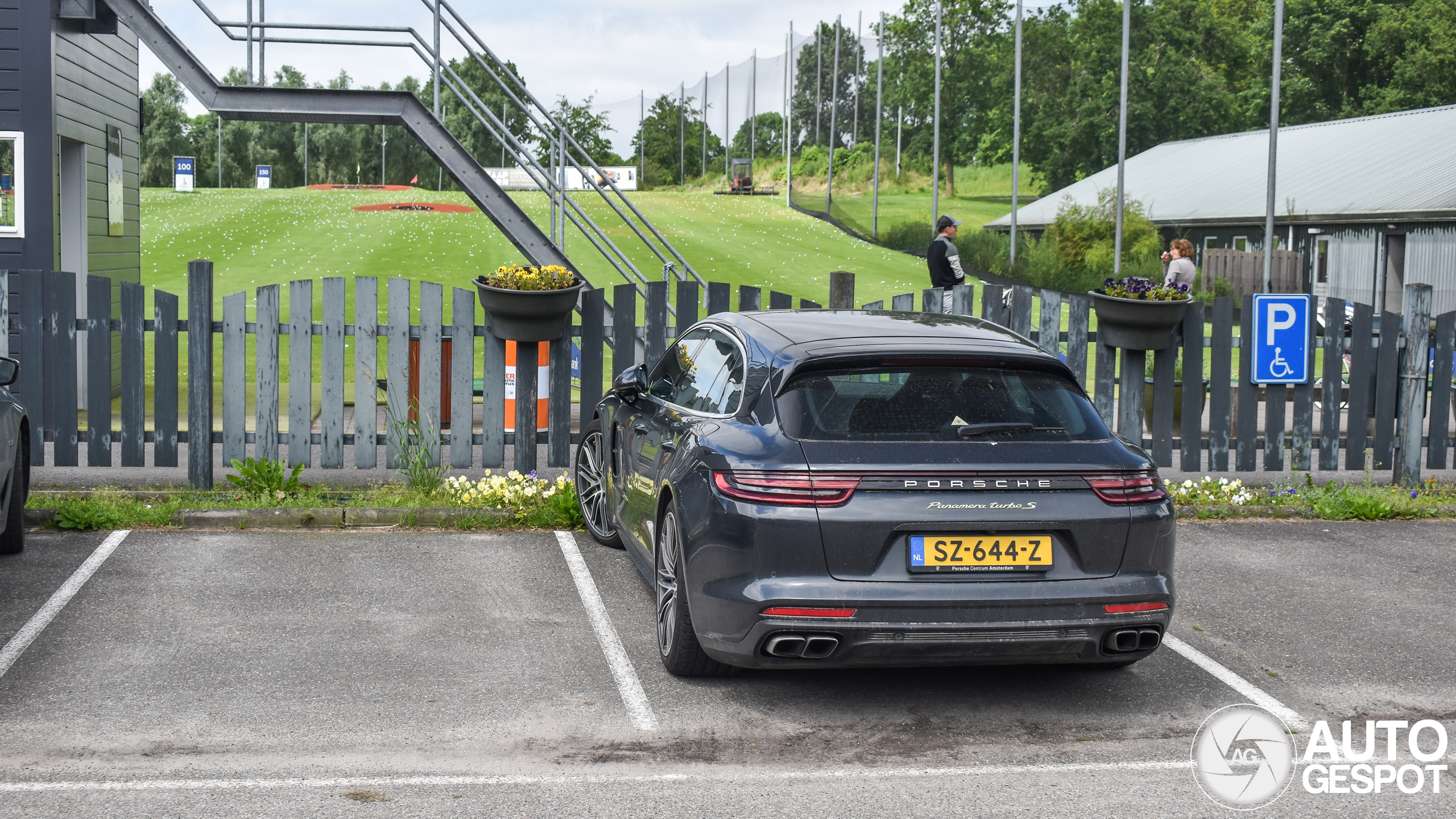 Porsche 971 Panamera Turbo S E-Hybrid Sport Turismo