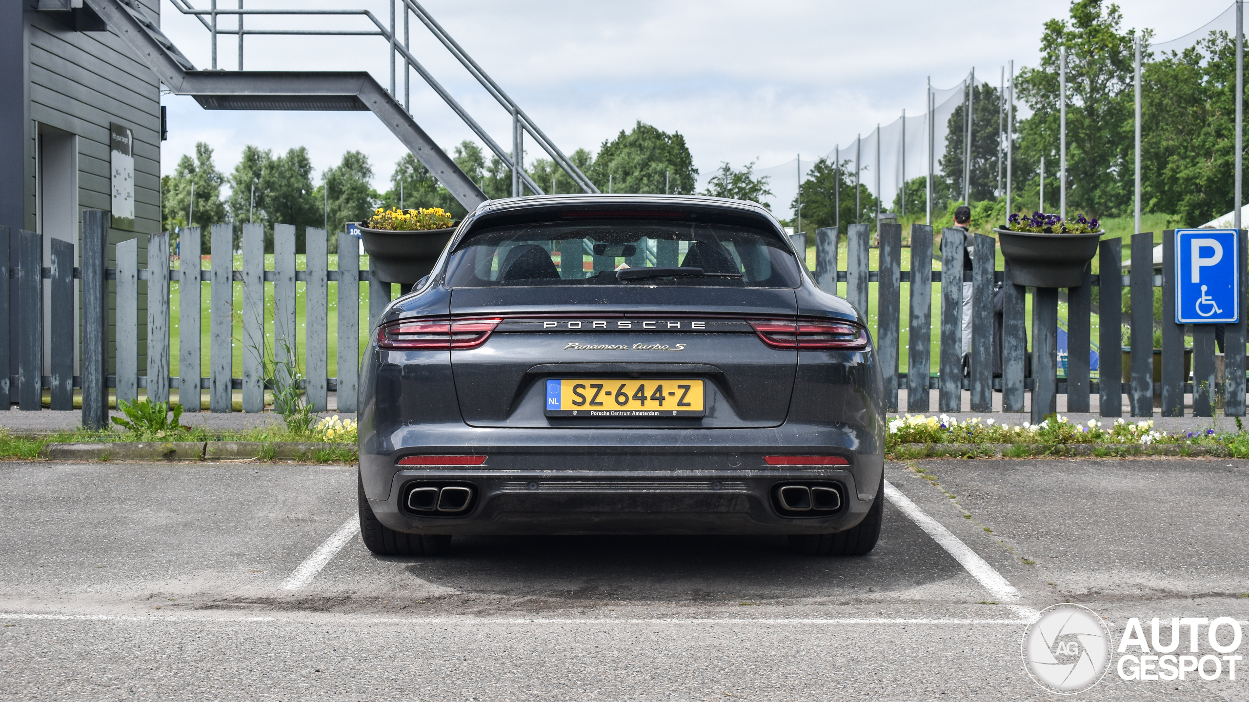 Porsche 971 Panamera Turbo S E-Hybrid Sport Turismo