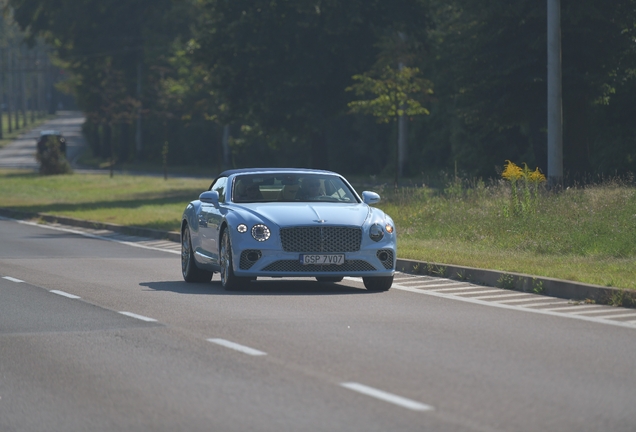 Bentley Continental GTC 2019 Mulliner