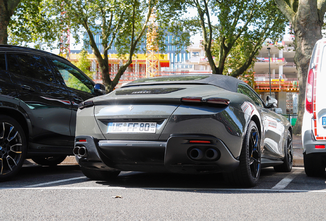 Ferrari Roma Spider