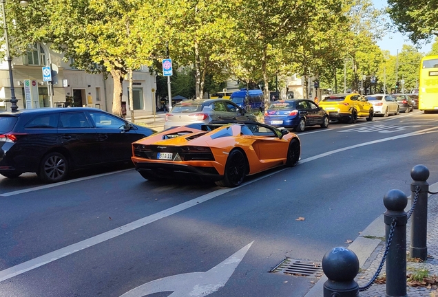 Lamborghini Aventador S LP740-4 Roadster