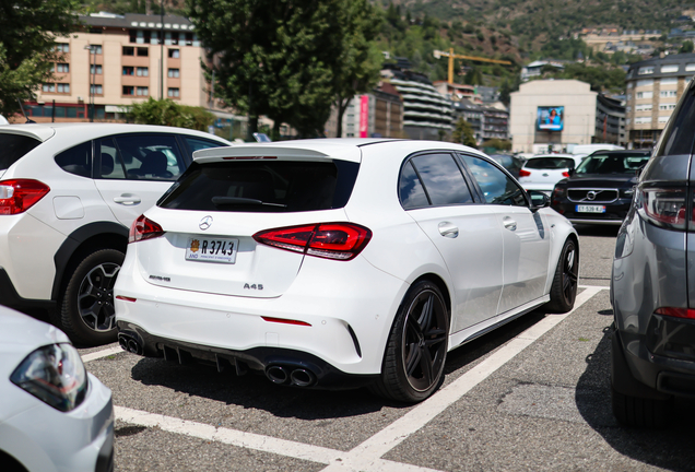 Mercedes-AMG A 45 W177