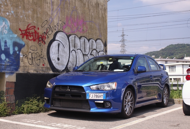 Mitsubishi Lancer Evolution X