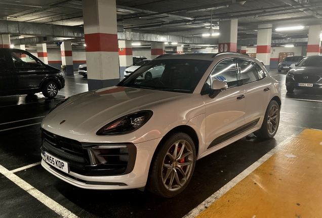 Porsche 95B Macan GTS MkIII