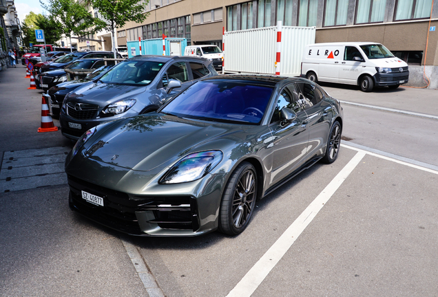 Porsche 972 Panamera Turbo E-Hybrid