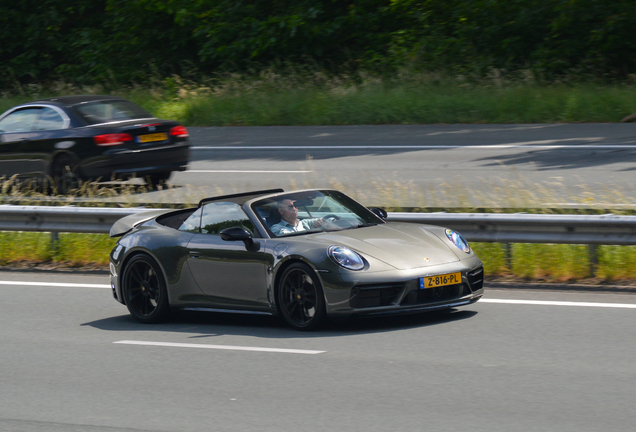 Porsche 992 Carrera 4 GTS Cabriolet