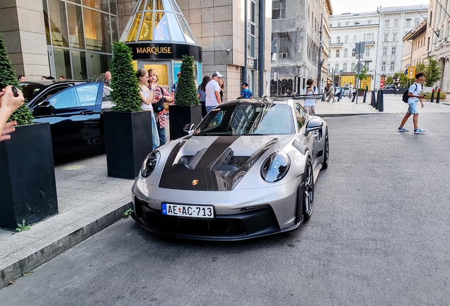 Porsche 992 GT3 RS Weissach Package