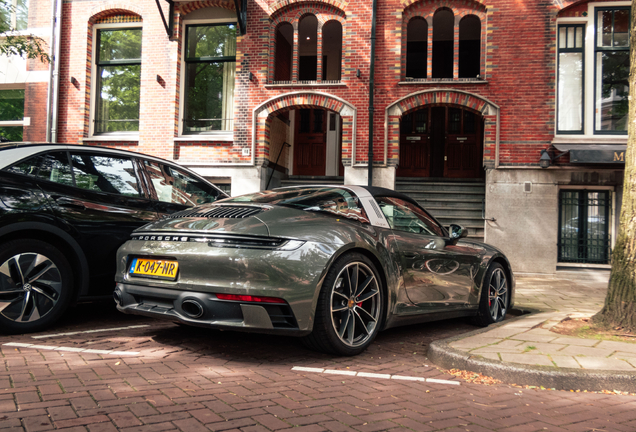 Porsche 992 Targa 4S