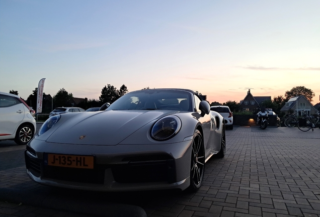 Porsche 992 Turbo S Cabriolet