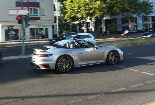 Porsche 992 Turbo S Cabriolet