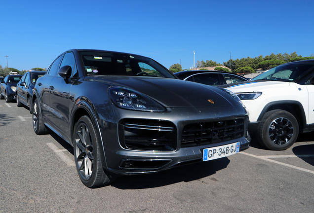 Porsche Cayenne Coupé Turbo S E-Hybrid