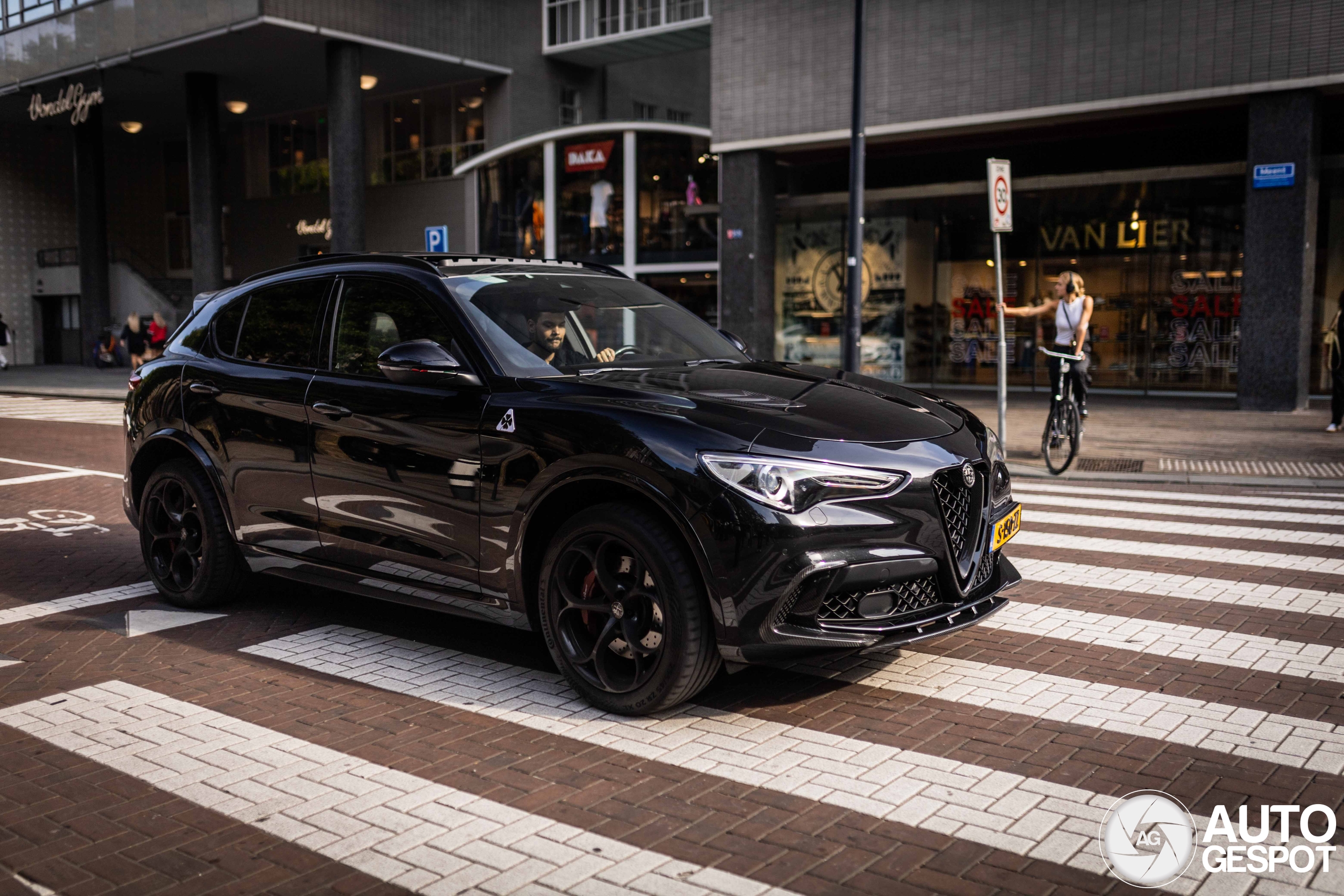 Alfa Romeo Stelvio Quadrifoglio Madness Autoworks