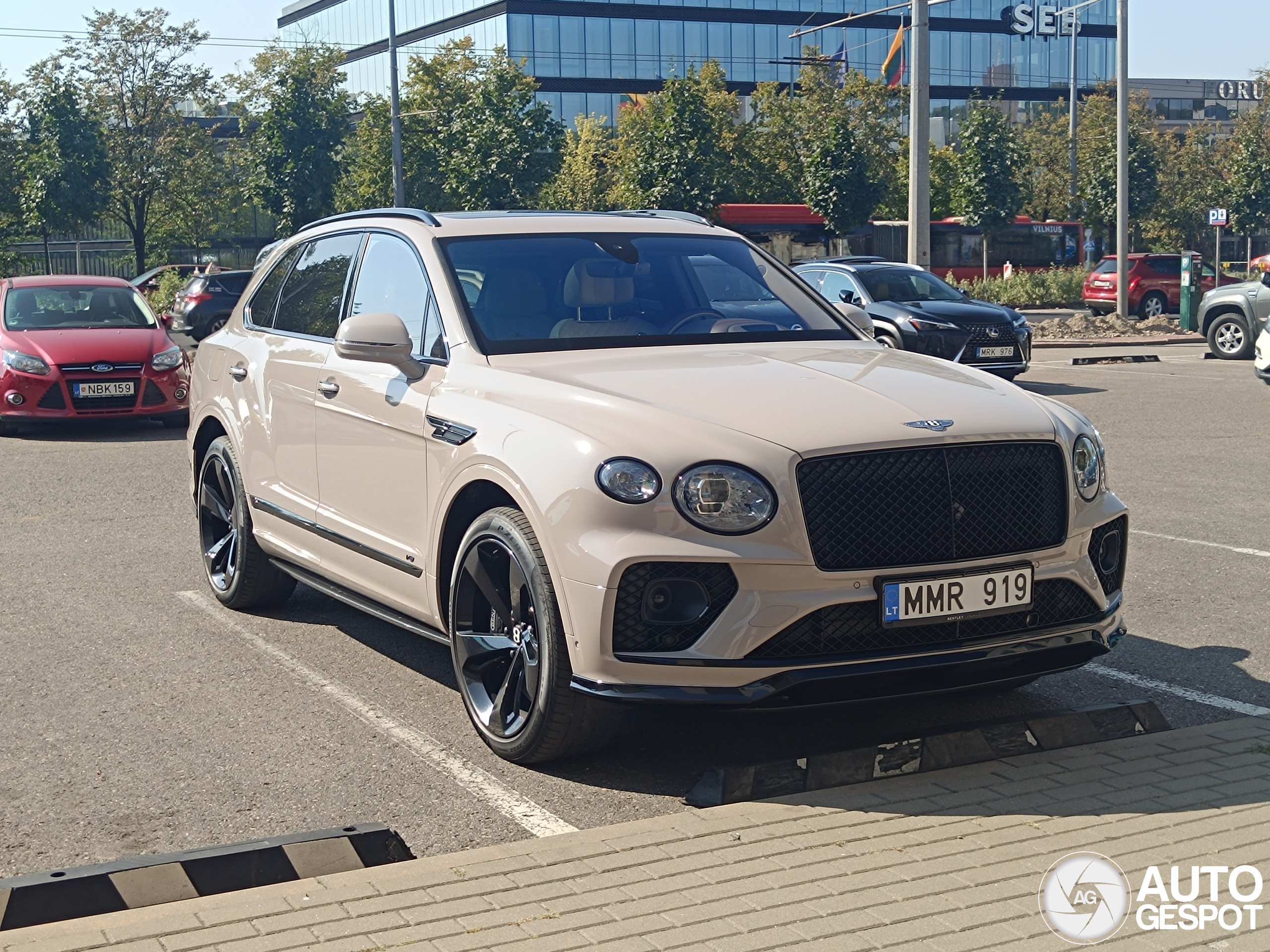 Bentley Bentayga V8 2021