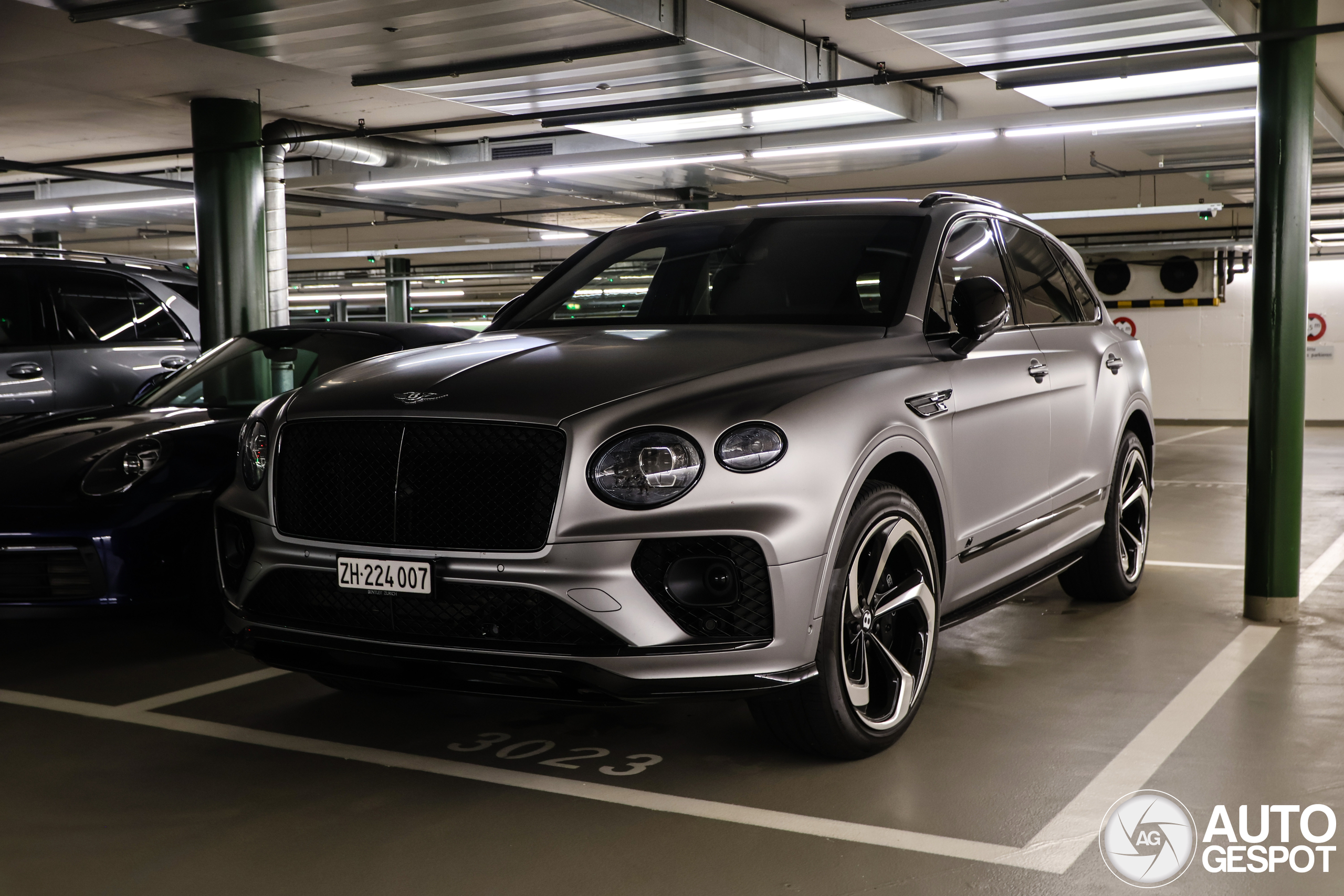 Bentley Bentayga V8 S 2022