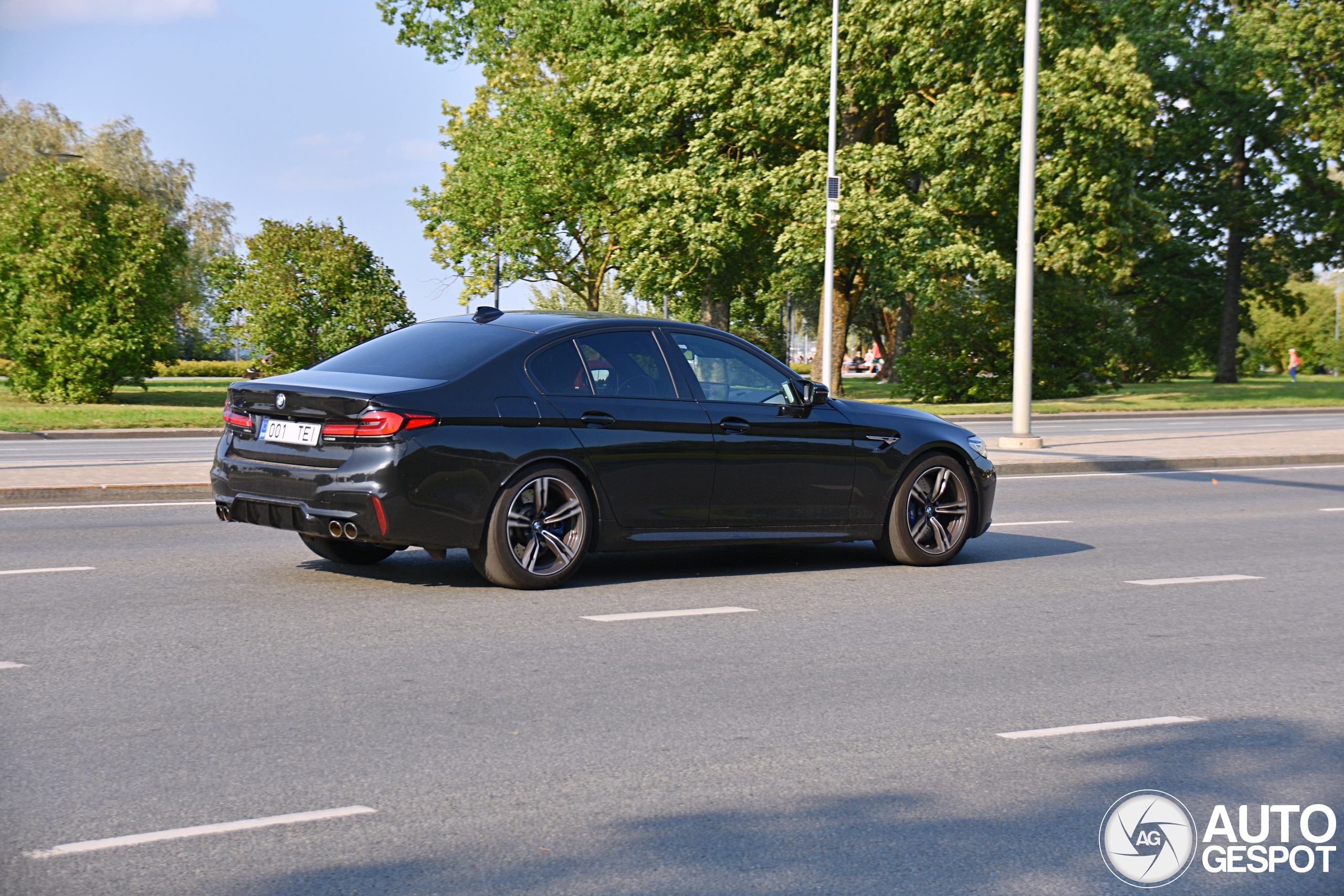 BMW M5 F90 2021