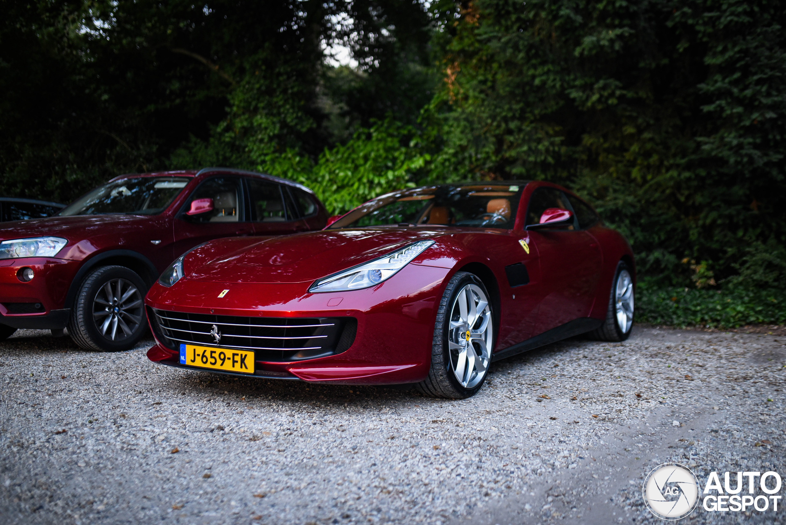 Ferrari GTC4Lusso T